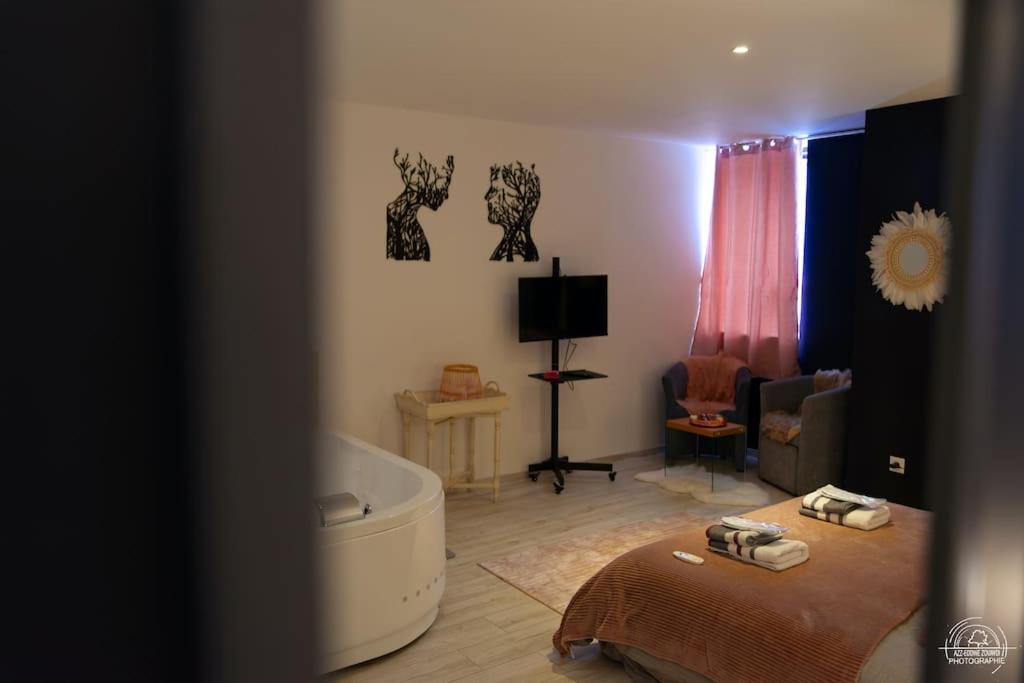 Suite Le Cocoon & Spa By Nancyintimelounge Exterior foto
